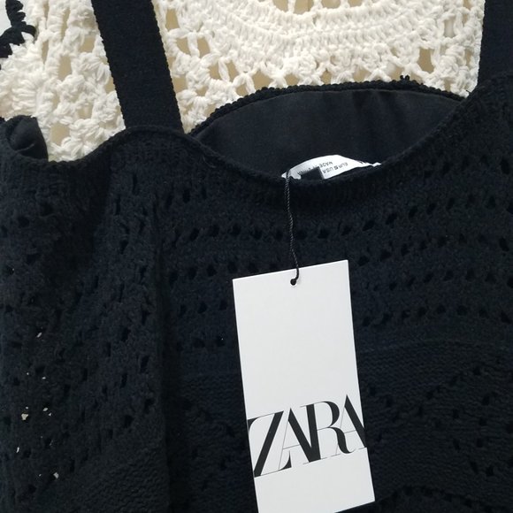 NWT BLACK AND WHITE SUPER CUTE CHENILLE OPEN BACK DRESS - Picture 9 of 9